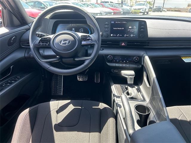 new 2025 Hyundai Elantra car, priced at $23,565