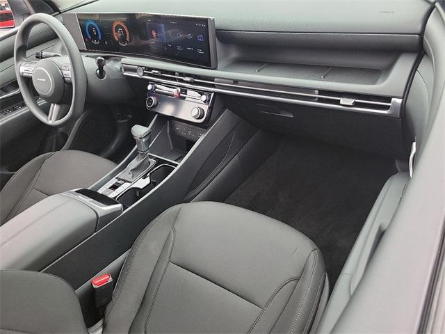new 2025 Hyundai Tucson car, priced at $31,060