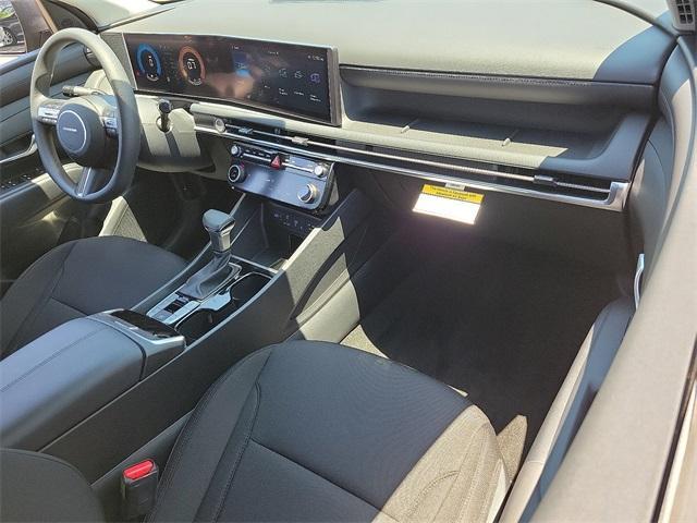 new 2025 Hyundai Tucson car, priced at $30,610
