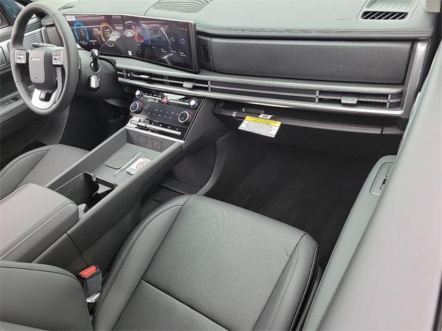 new 2025 Hyundai Santa Fe car, priced at $36,884