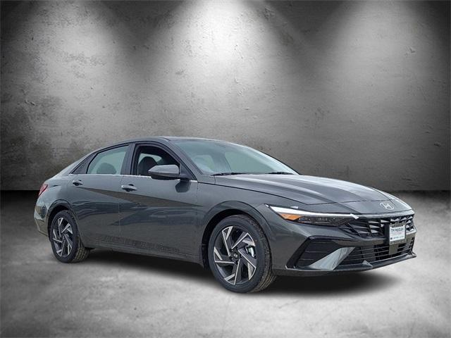 new 2025 Hyundai Elantra car, priced at $25,680