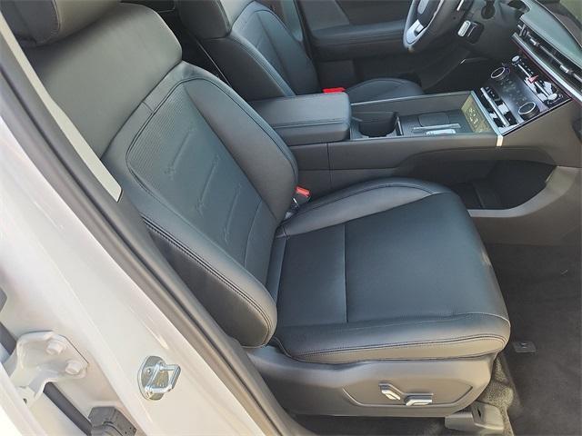 new 2025 Hyundai SANTA FE HEV car, priced at $43,375