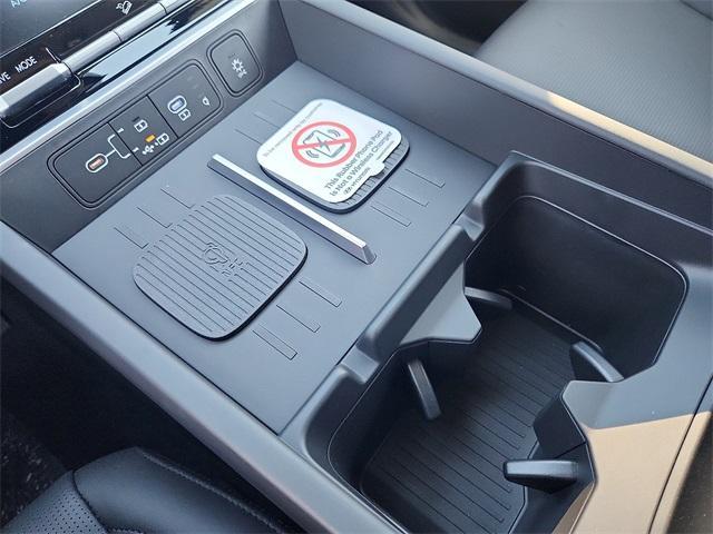 new 2025 Hyundai SANTA FE HEV car, priced at $43,375