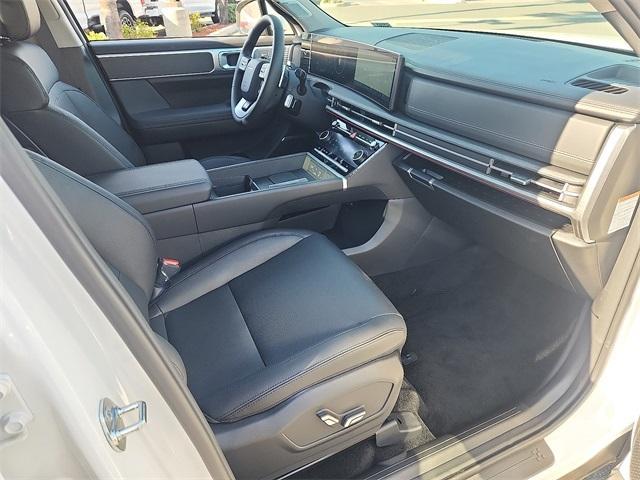 new 2025 Hyundai SANTA FE HEV car, priced at $43,375