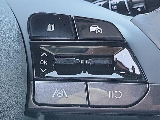 new 2025 Hyundai ELANTRA HEV car, priced at $27,205