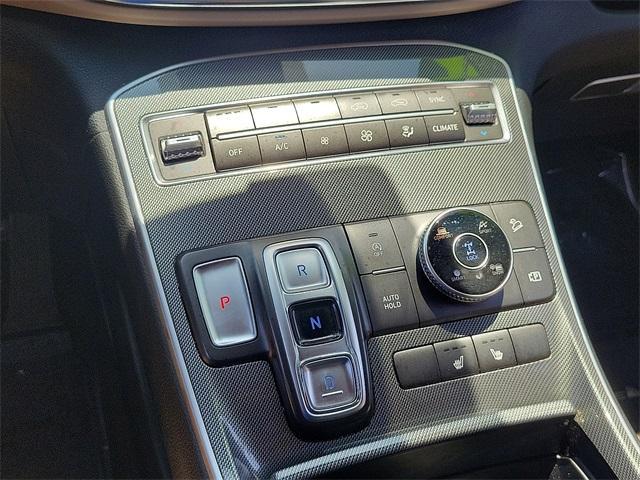 used 2022 Hyundai Santa Fe car, priced at $25,771