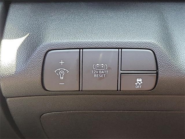 new 2025 Hyundai ELANTRA HEV car, priced at $27,715