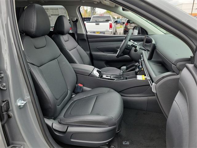 new 2025 Hyundai Tucson car, priced at $33,100