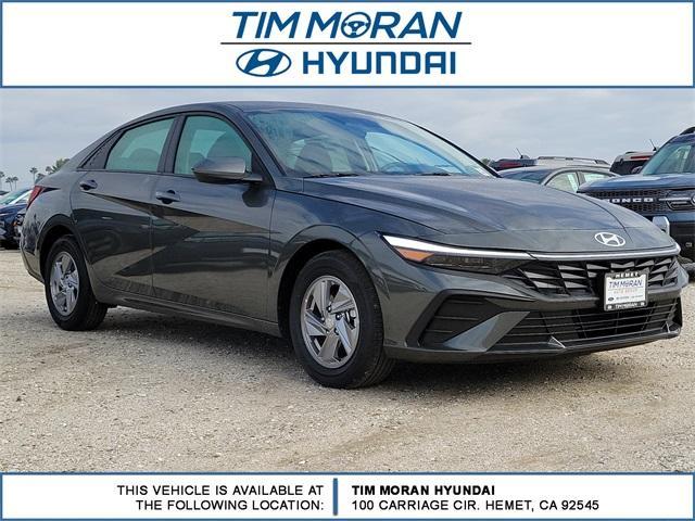 new 2025 Hyundai Elantra car, priced at $23,040