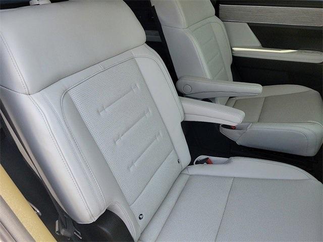 new 2025 Hyundai Santa Fe car, priced at $47,344