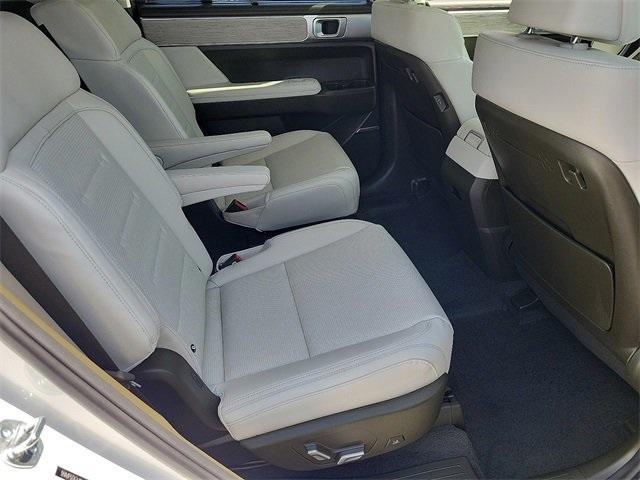 new 2025 Hyundai Santa Fe car, priced at $47,344