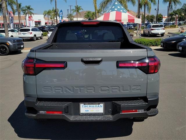 new 2025 Hyundai Santa Cruz car, priced at $32,300