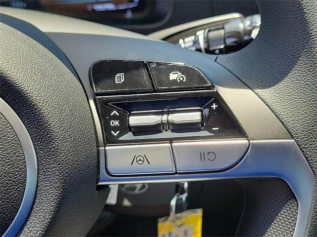 new 2025 Hyundai Elantra car, priced at $22,890