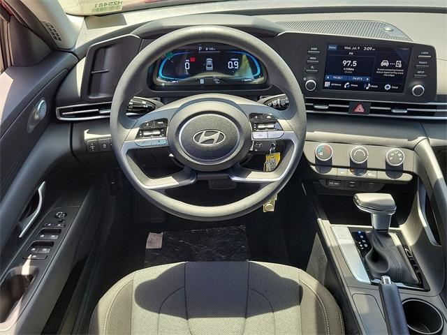 new 2025 Hyundai Elantra car, priced at $22,890