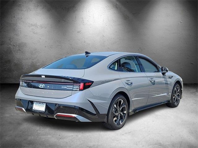 new 2025 Hyundai Sonata car, priced at $28,330