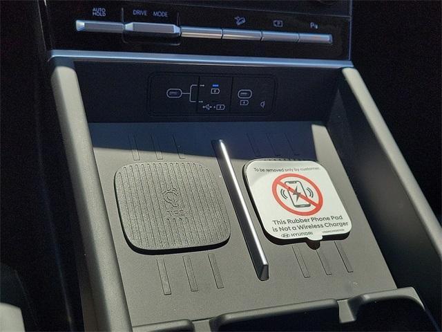 new 2025 Hyundai SANTA FE HEV car, priced at $38,264