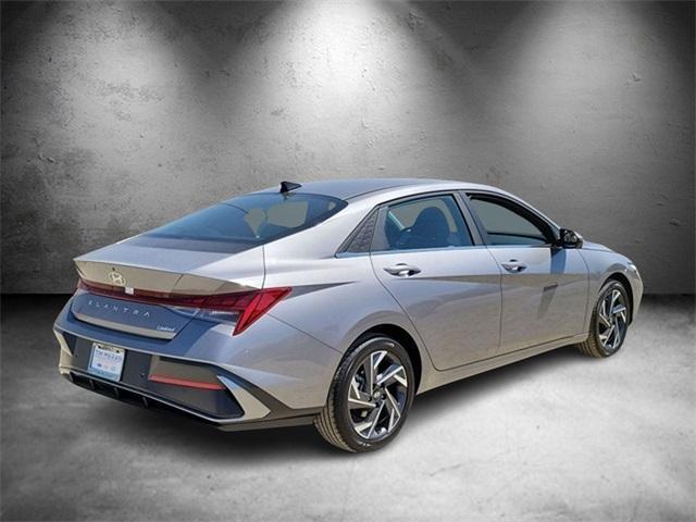 new 2024 Hyundai Elantra car, priced at $27,180