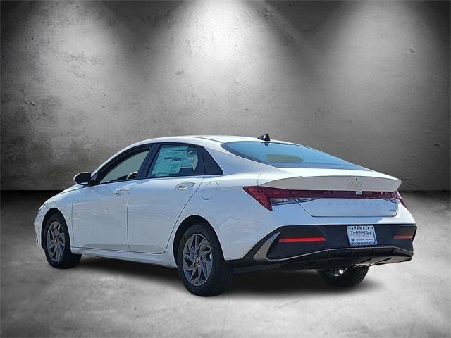 new 2025 Hyundai ELANTRA HEV car, priced at $25,215