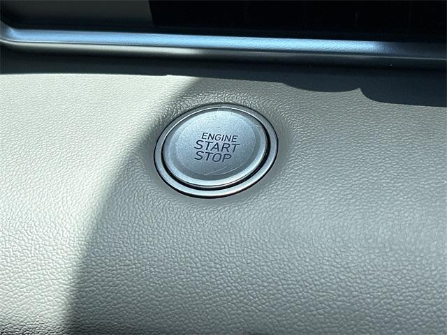 new 2025 Hyundai Elantra car, priced at $23,565
