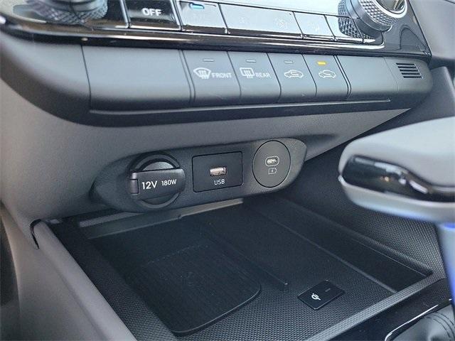 new 2025 Hyundai Elantra car, priced at $24,160