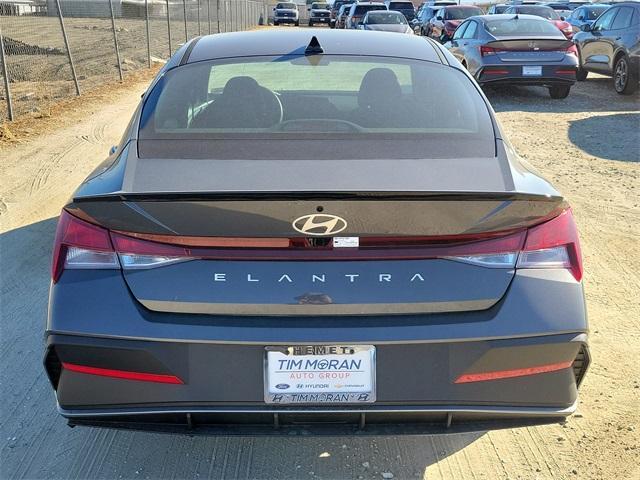 new 2025 Hyundai Elantra car, priced at $24,685