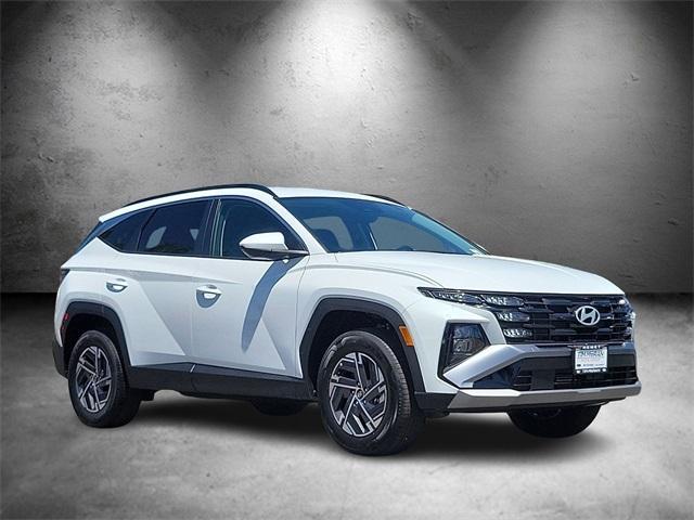 new 2025 Hyundai TUCSON Hybrid car, priced at $34,815