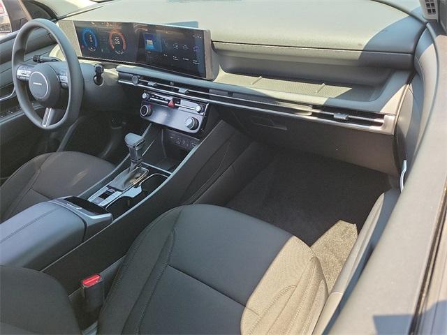 new 2025 Hyundai Tucson car, priced at $30,610