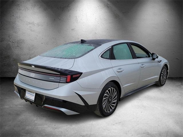 new 2025 Hyundai Sonata Hybrid car, priced at $39,150