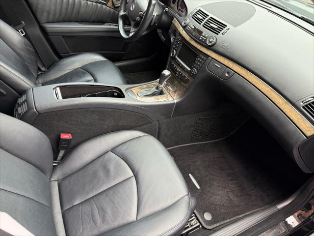 used 2008 Mercedes-Benz E-Class car, priced at $7,000