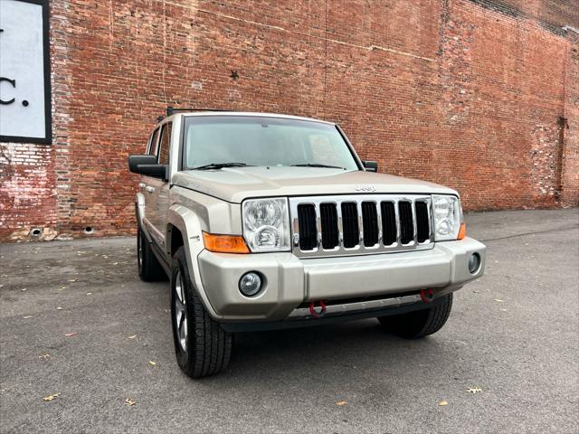 used 2007 Jeep Commander car, priced at $10,500