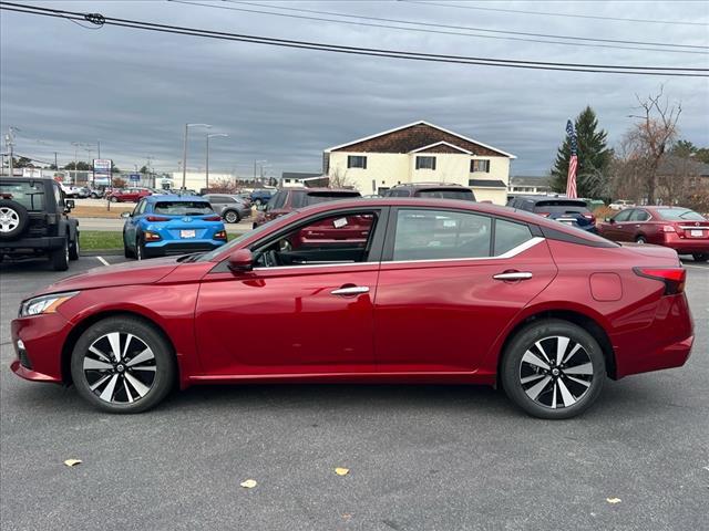 used 2022 Nissan Altima car, priced at $25,995