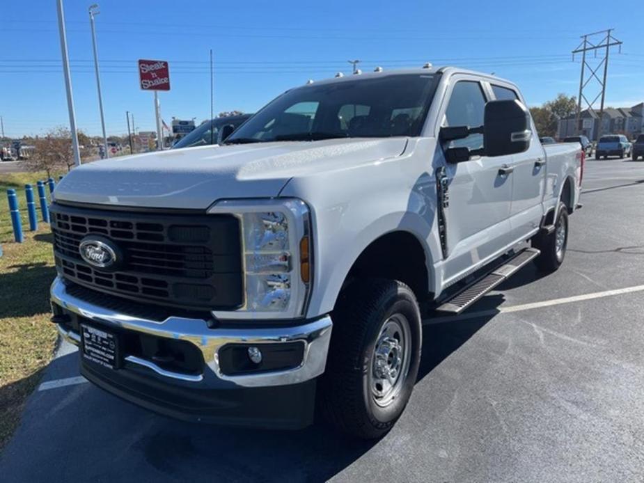 new 2024 Ford F-250 car, priced at $49,242