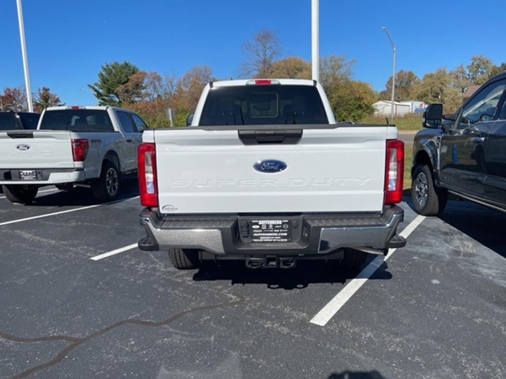 new 2024 Ford F-250 car, priced at $49,242