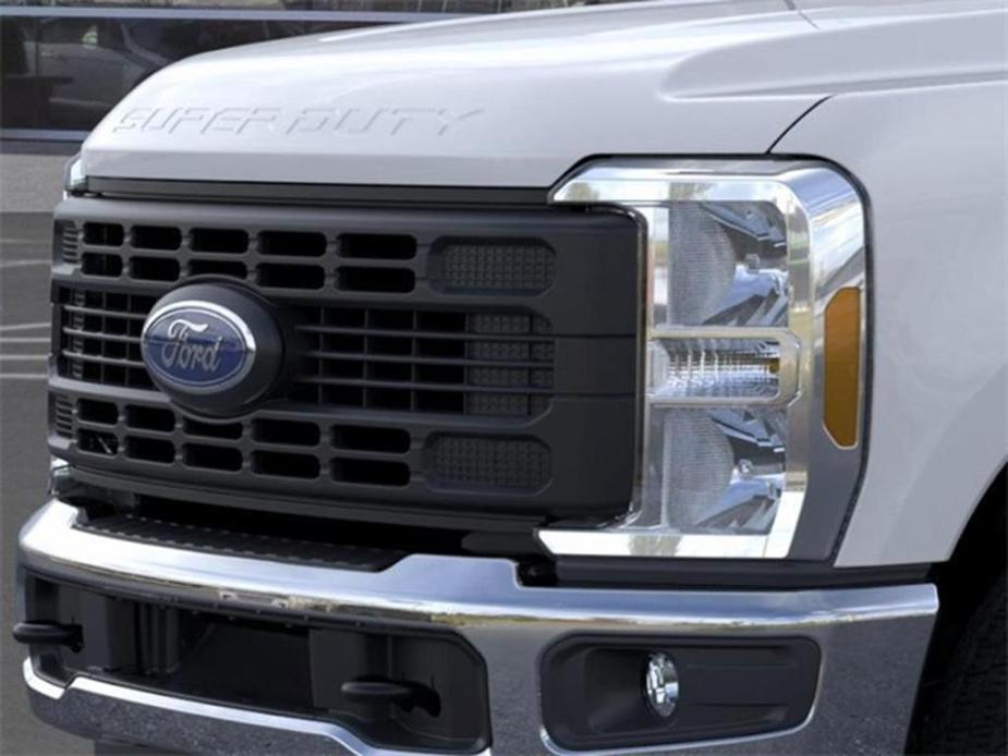 new 2024 Ford F-250 car, priced at $49,242