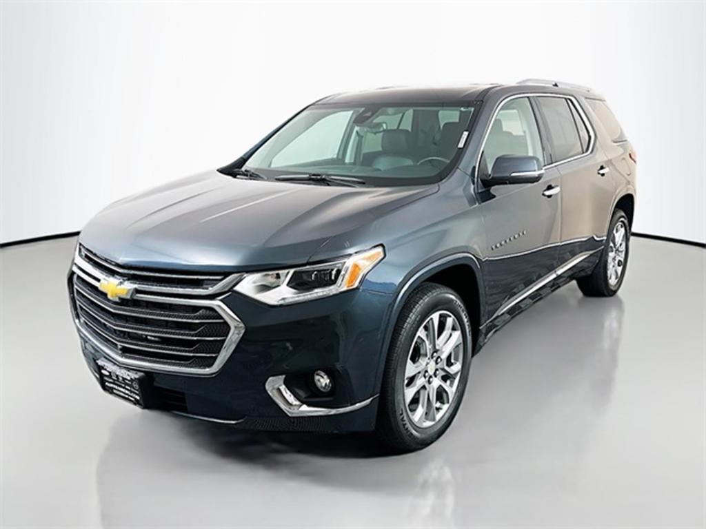 used 2021 Chevrolet Traverse car, priced at $33,794