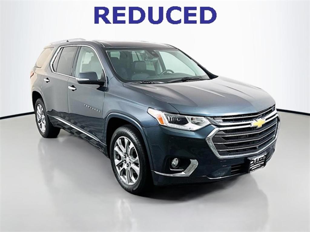 used 2021 Chevrolet Traverse car, priced at $31,883
