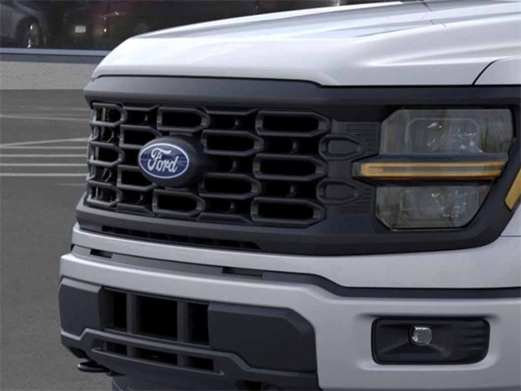 new 2024 Ford F-150 car, priced at $44,072