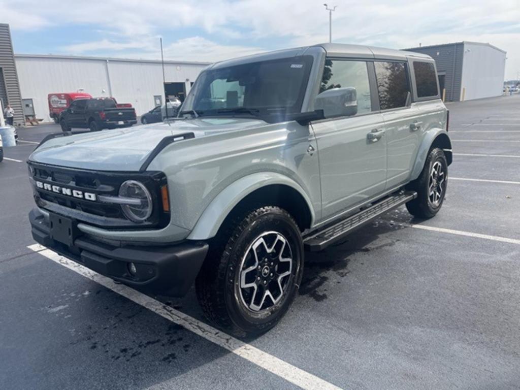 new 2024 Ford Bronco car, priced at $52,752