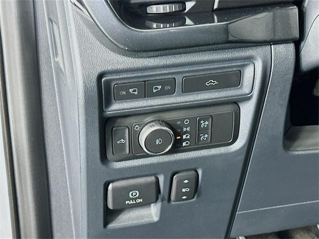 used 2021 Ford F-150 car, priced at $36,789