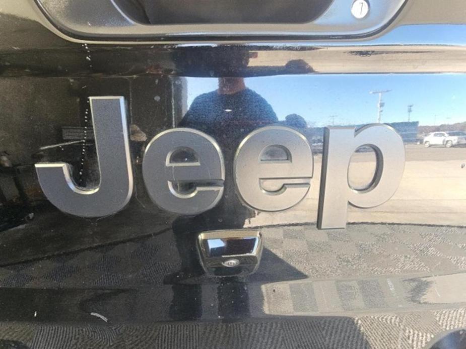 used 2021 Jeep Gladiator car, priced at $28,499