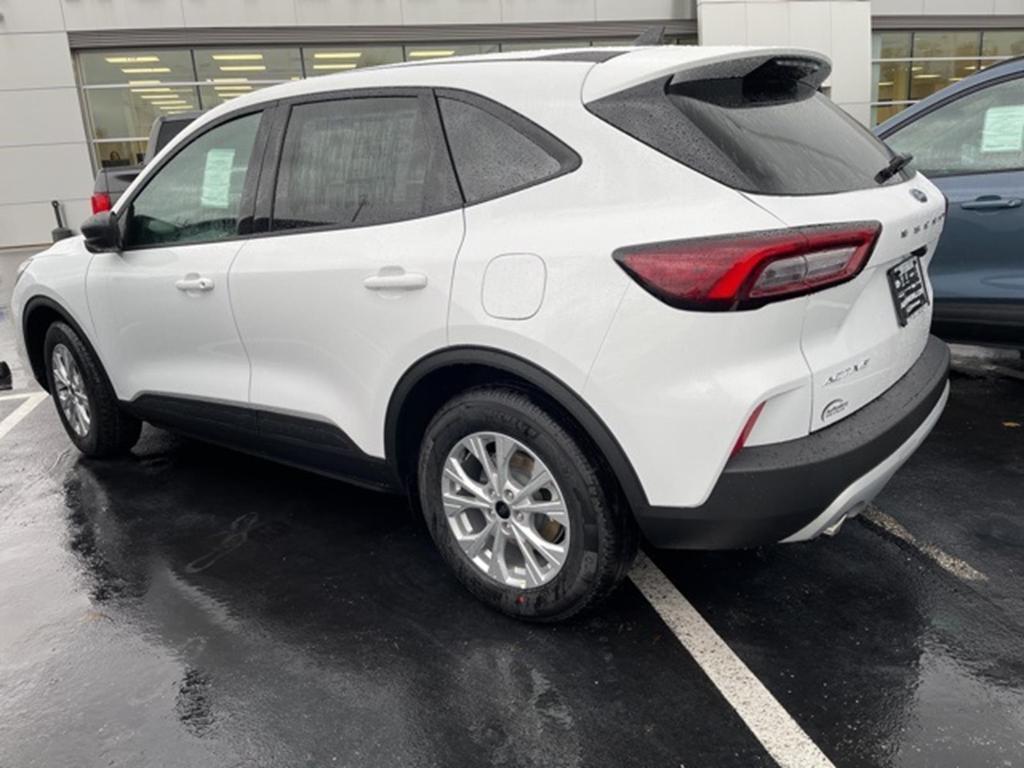 new 2025 Ford Escape car, priced at $28,622