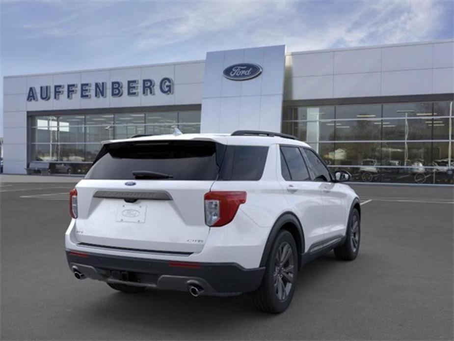 new 2024 Ford Explorer car, priced at $45,209