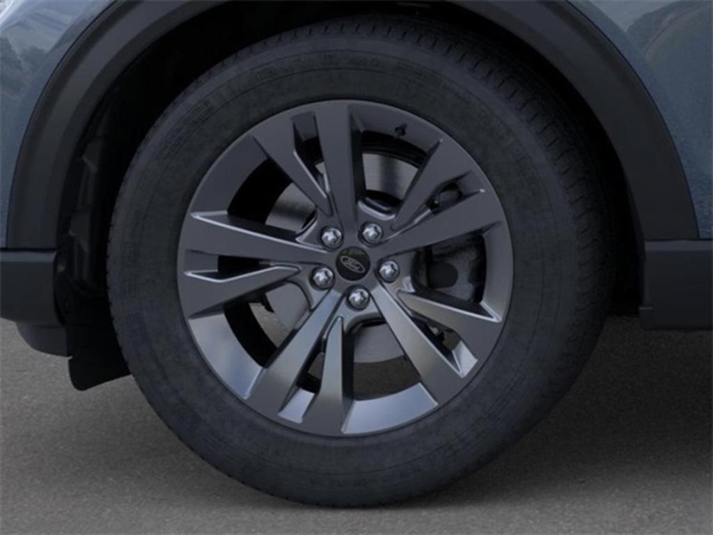 new 2025 Ford Explorer car, priced at $44,706