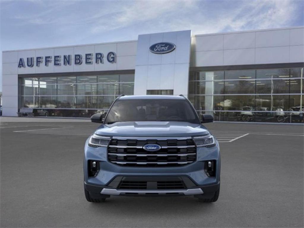 new 2025 Ford Explorer car, priced at $44,706