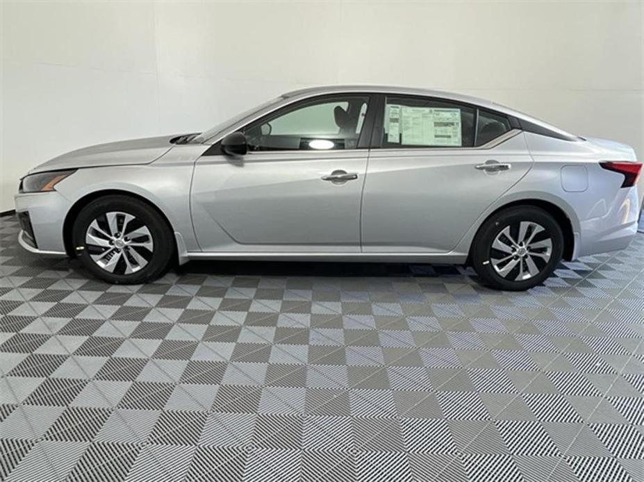 used 2024 Nissan Altima car, priced at $27,515