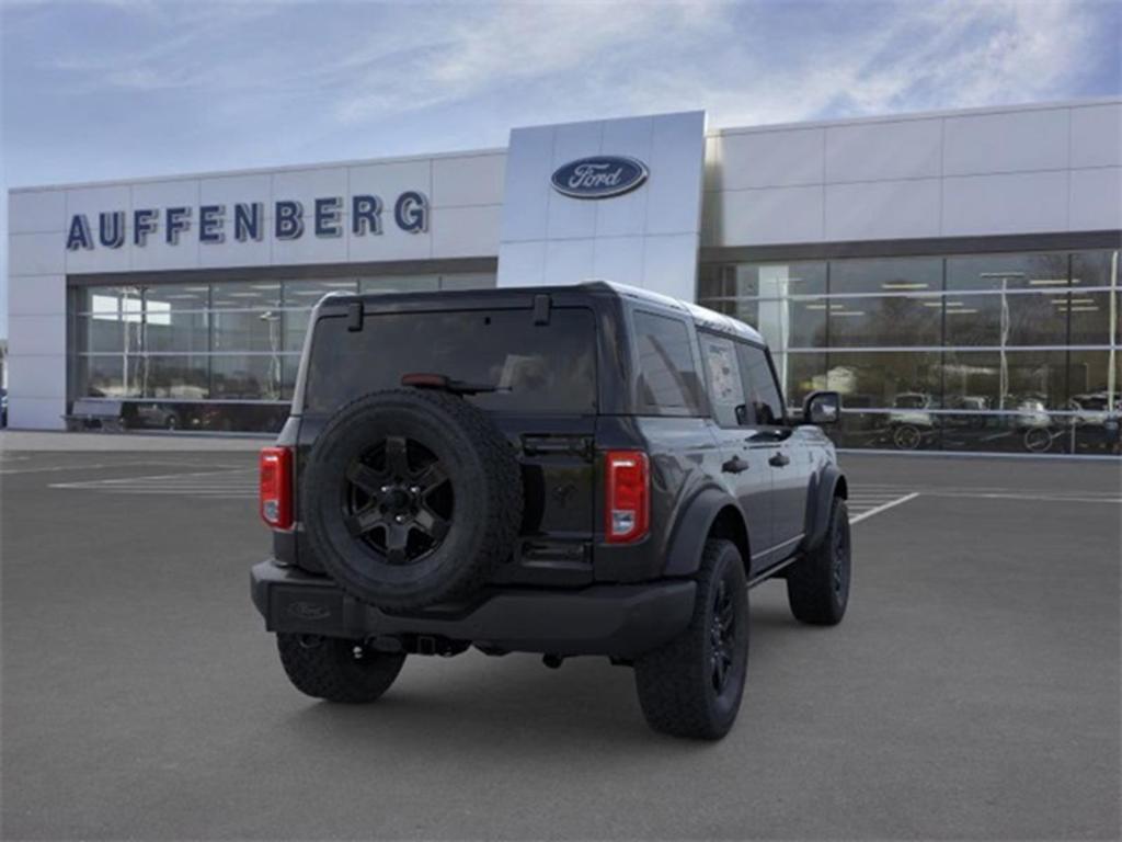 new 2025 Ford Bronco car, priced at $43,554