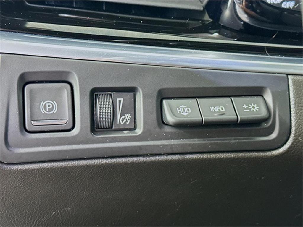 used 2020 Cadillac XT6 car, priced at $26,398