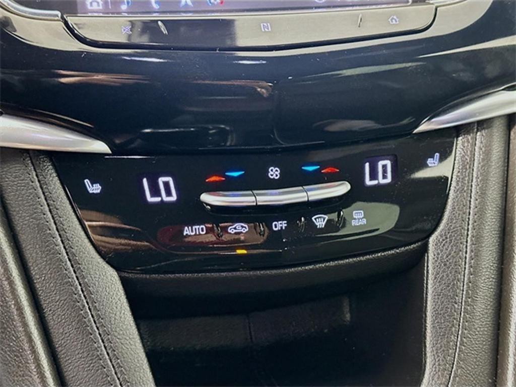 used 2020 Cadillac XT6 car, priced at $26,398