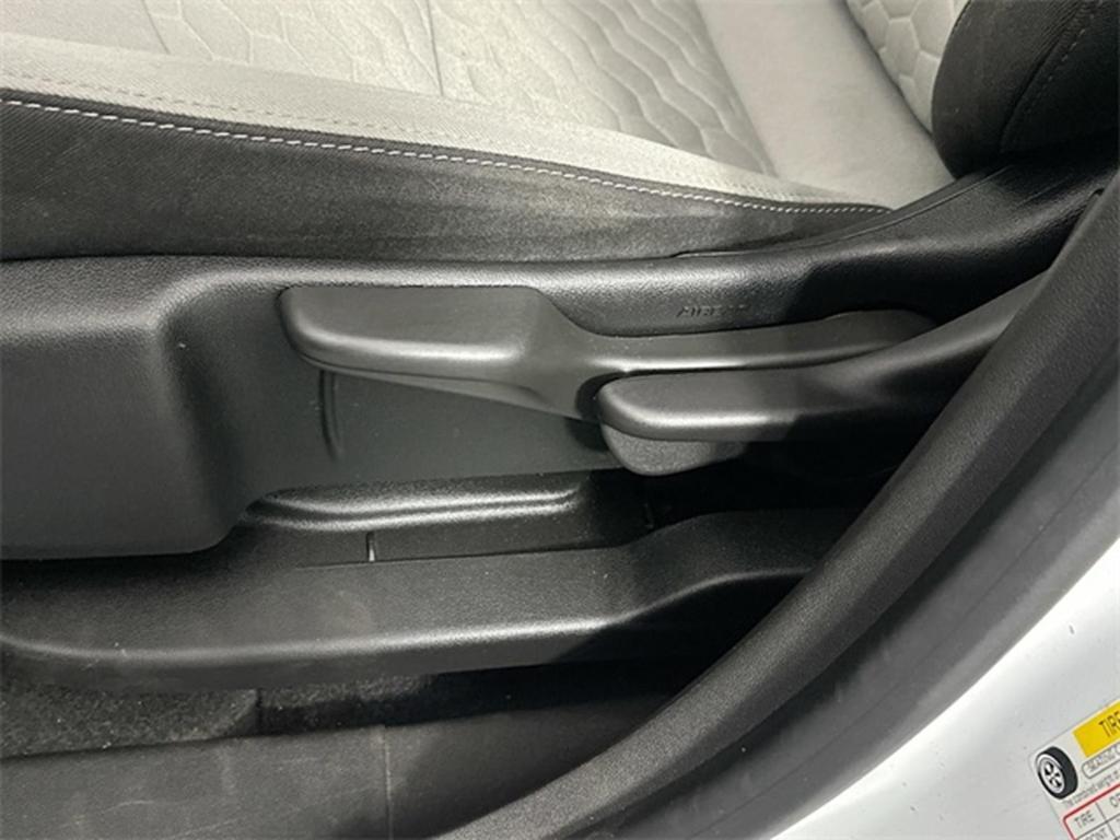 used 2020 Chevrolet Equinox car, priced at $13,998