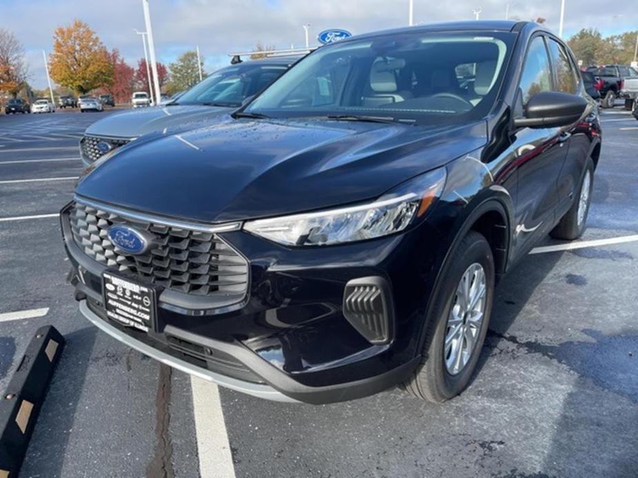 new 2025 Ford Escape car, priced at $29,621